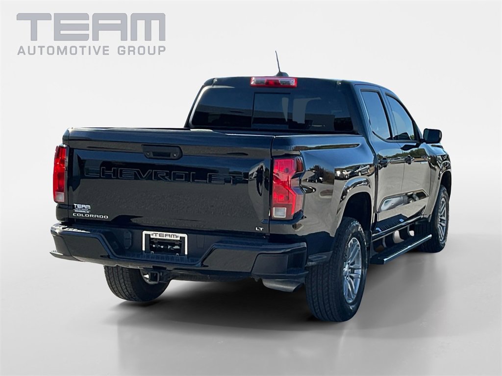 2024 Chevrolet Colorado LT photo 4