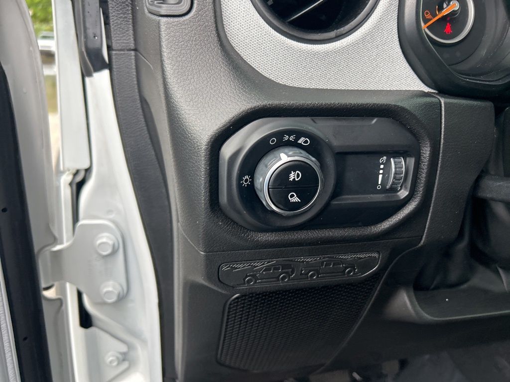 2024 Jeep Gladiator Sport photo 31