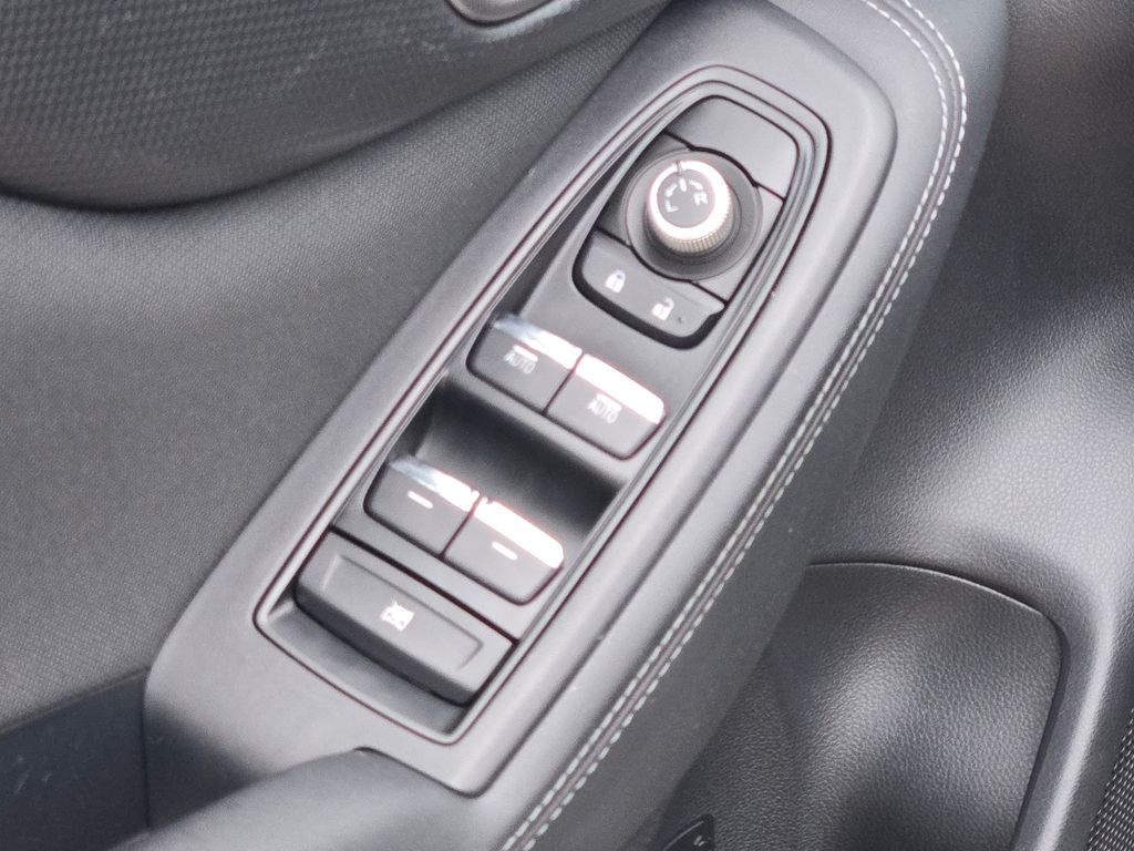 2019 Subaru Forester Premium photo 13