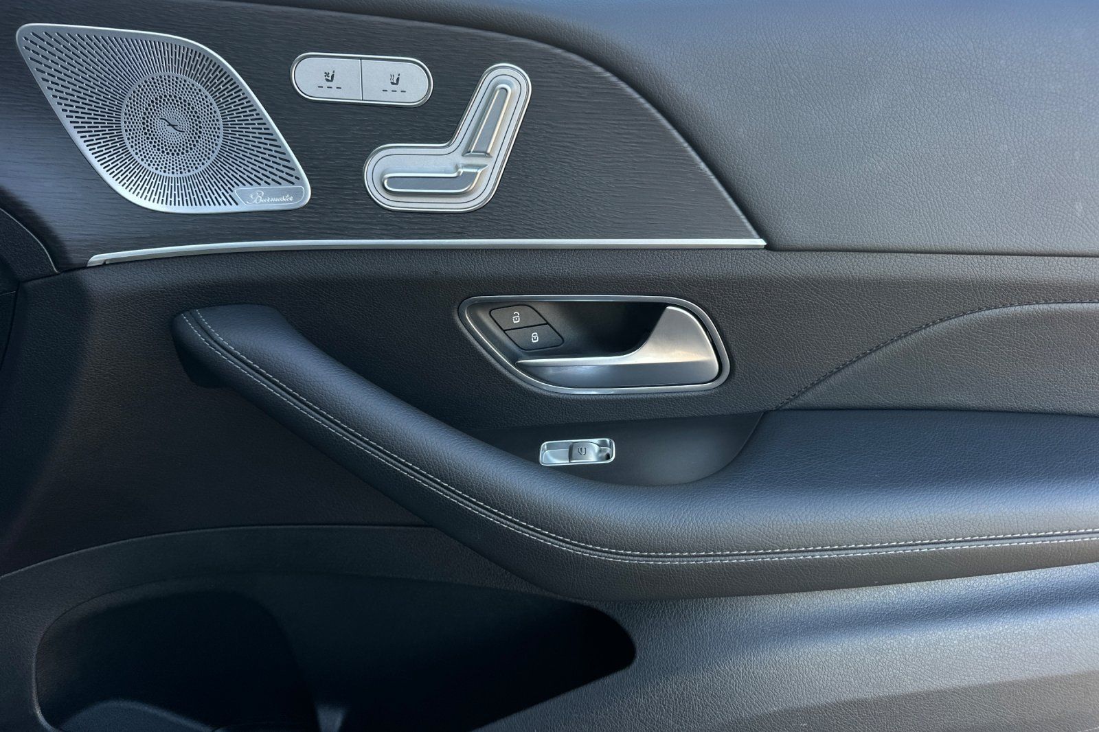 2023 Mercedes Benz GLE 350 photo 30