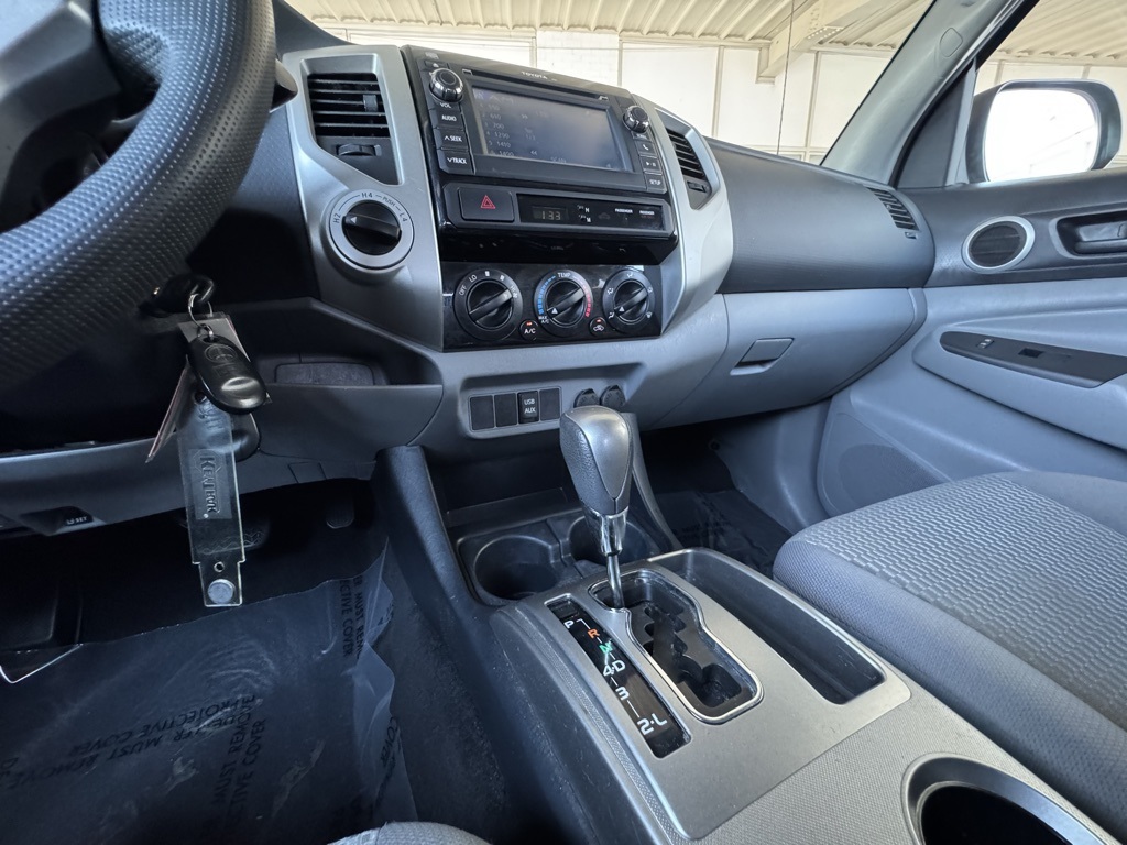 2013 Toyota Tacoma Base V6 photo 20