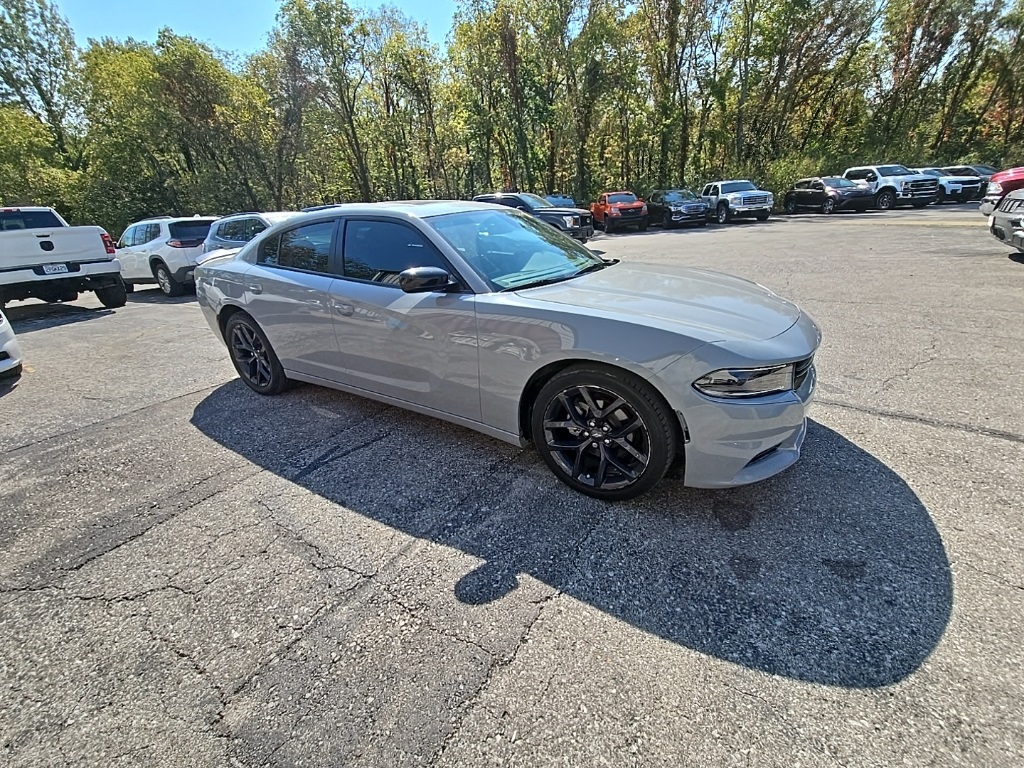 2022 Dodge Charger SXT photo 10