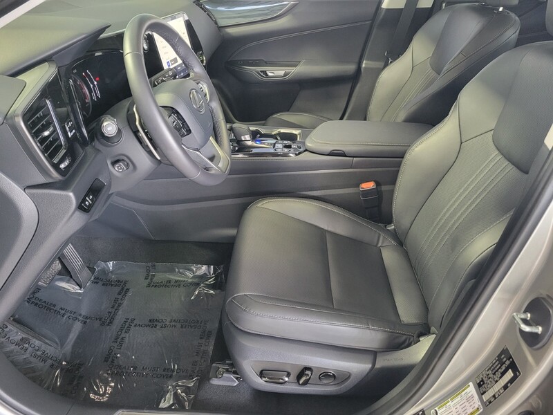 2025 Lexus NX 350 Premium AWD photo 9