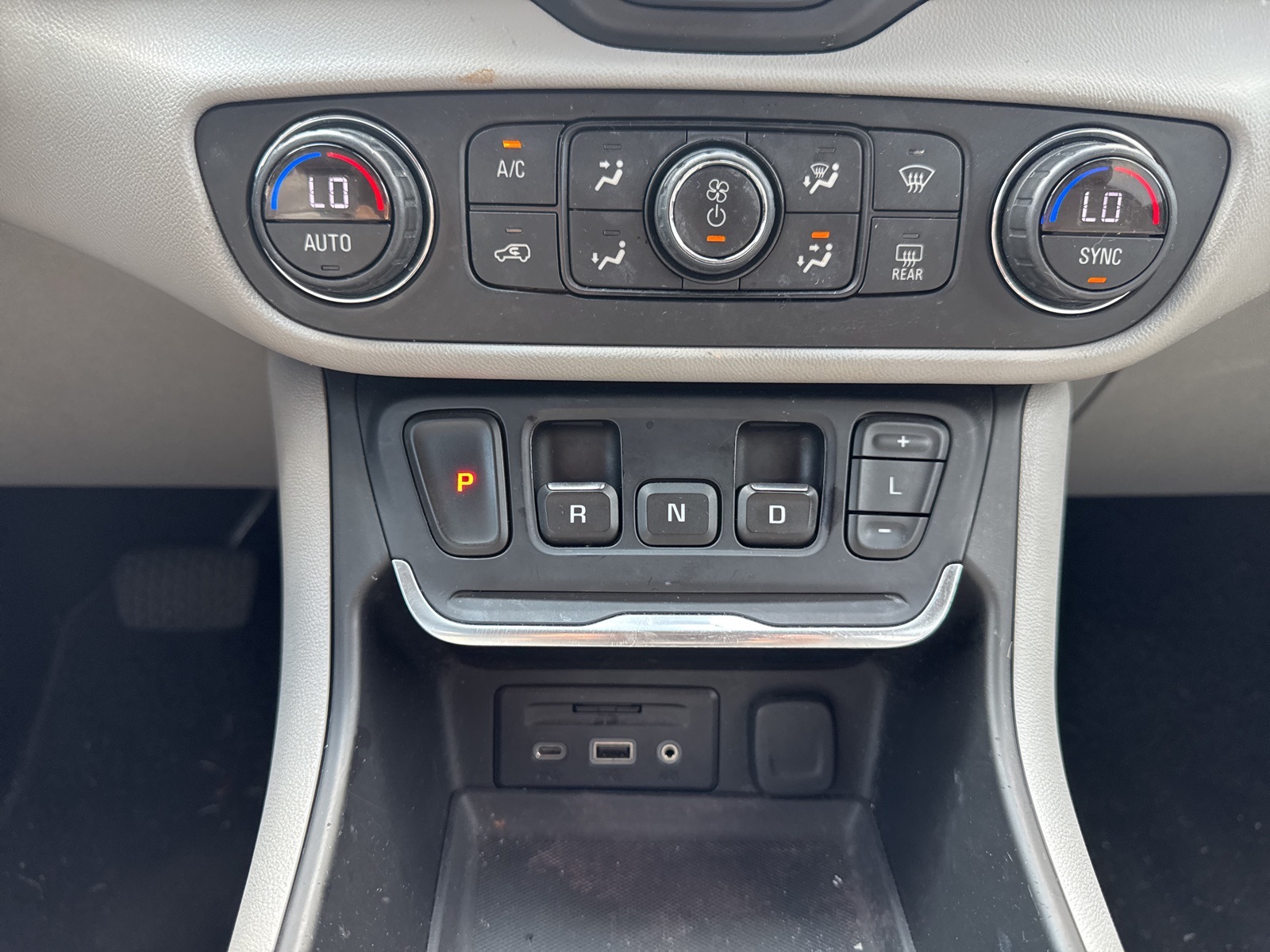 2018 Gmc Terrain SLT photo 16