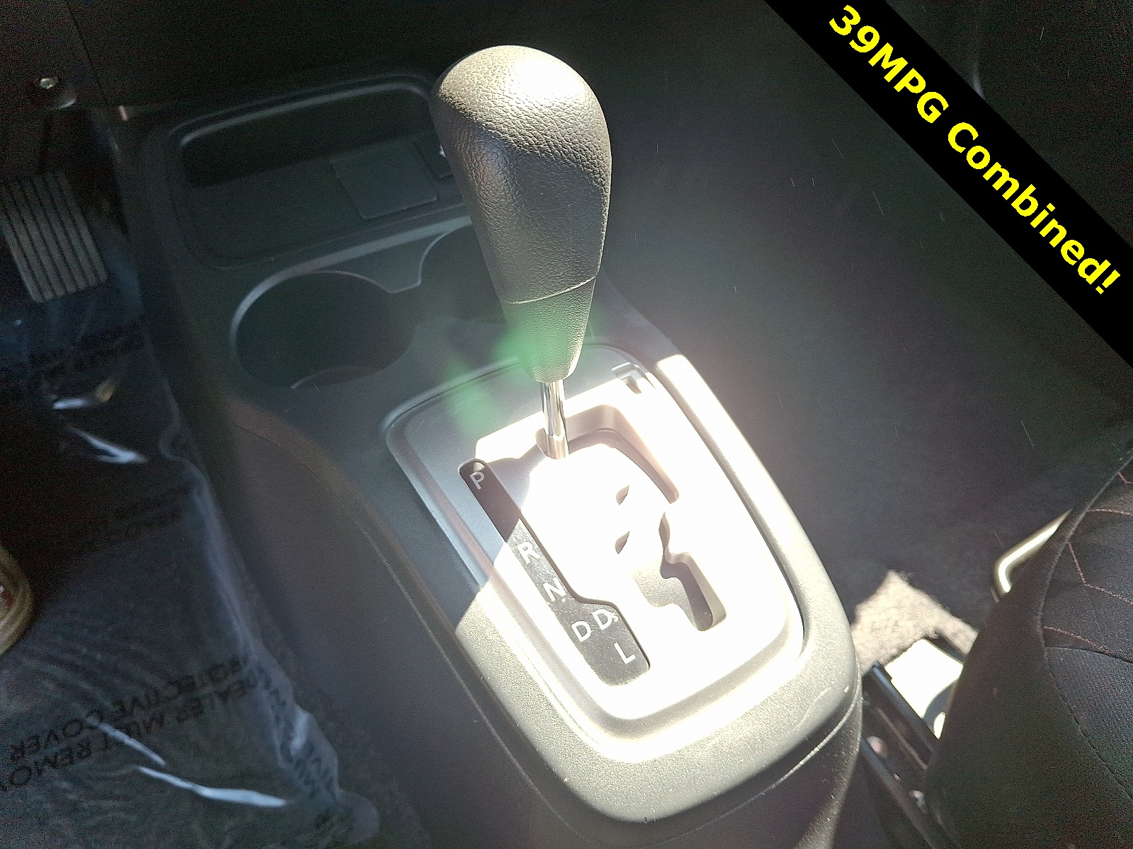2023 Mitsubishi Mirage LE photo 9