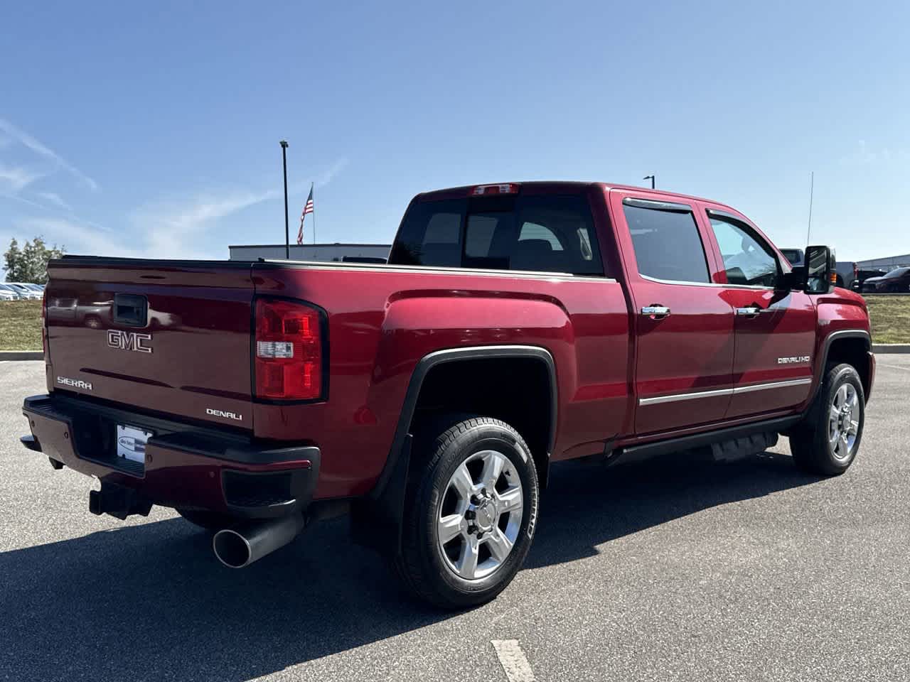 2019 Gmc Sierra HD Denali photo 4
