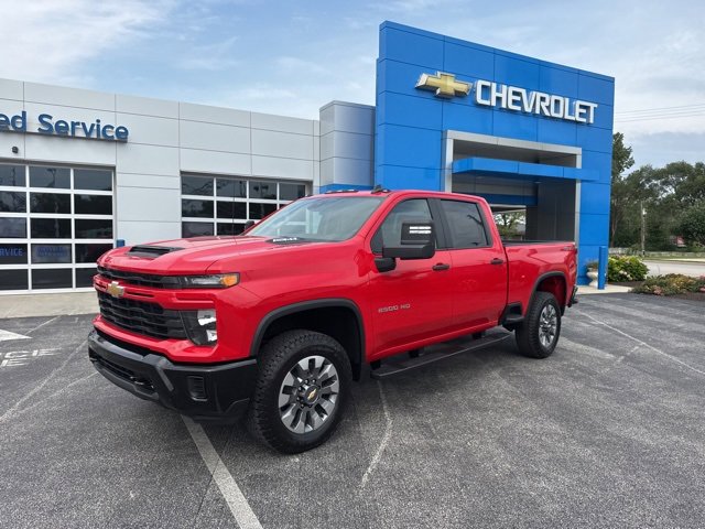 2026 Chevrolet Silverado 2500HD Custom photo 2