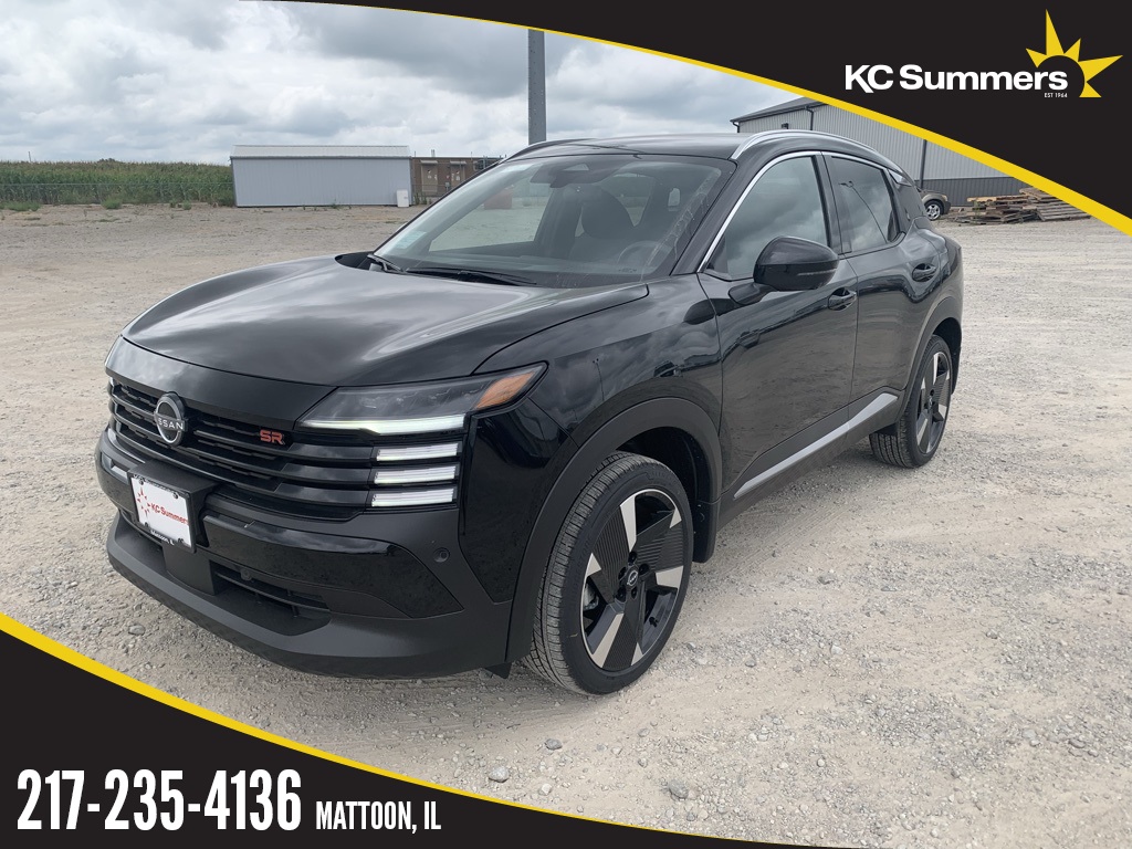 2025 Nissan Kicks SR's photo