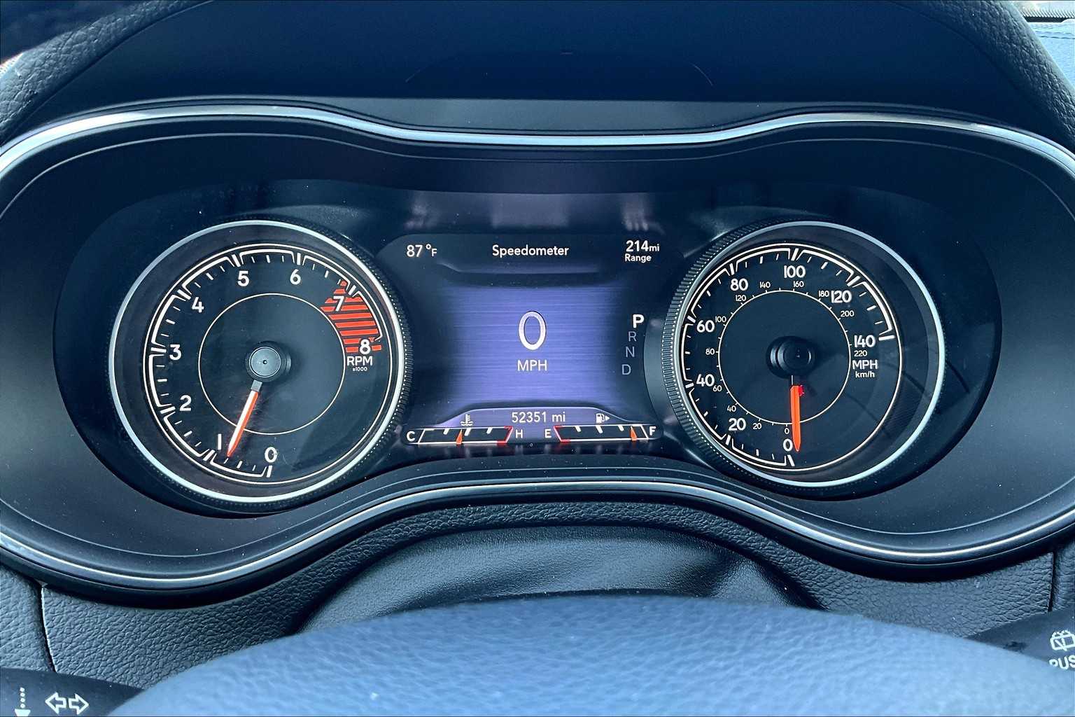 2021 Jeep Cherokee Latitude Lux photo 22
