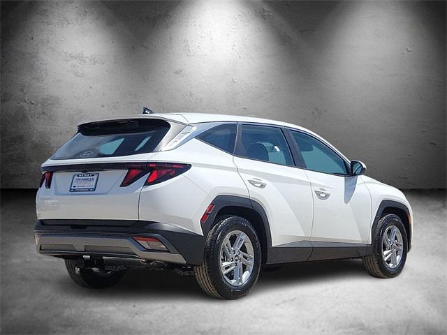 2025 Hyundai Tucson SE photo 3