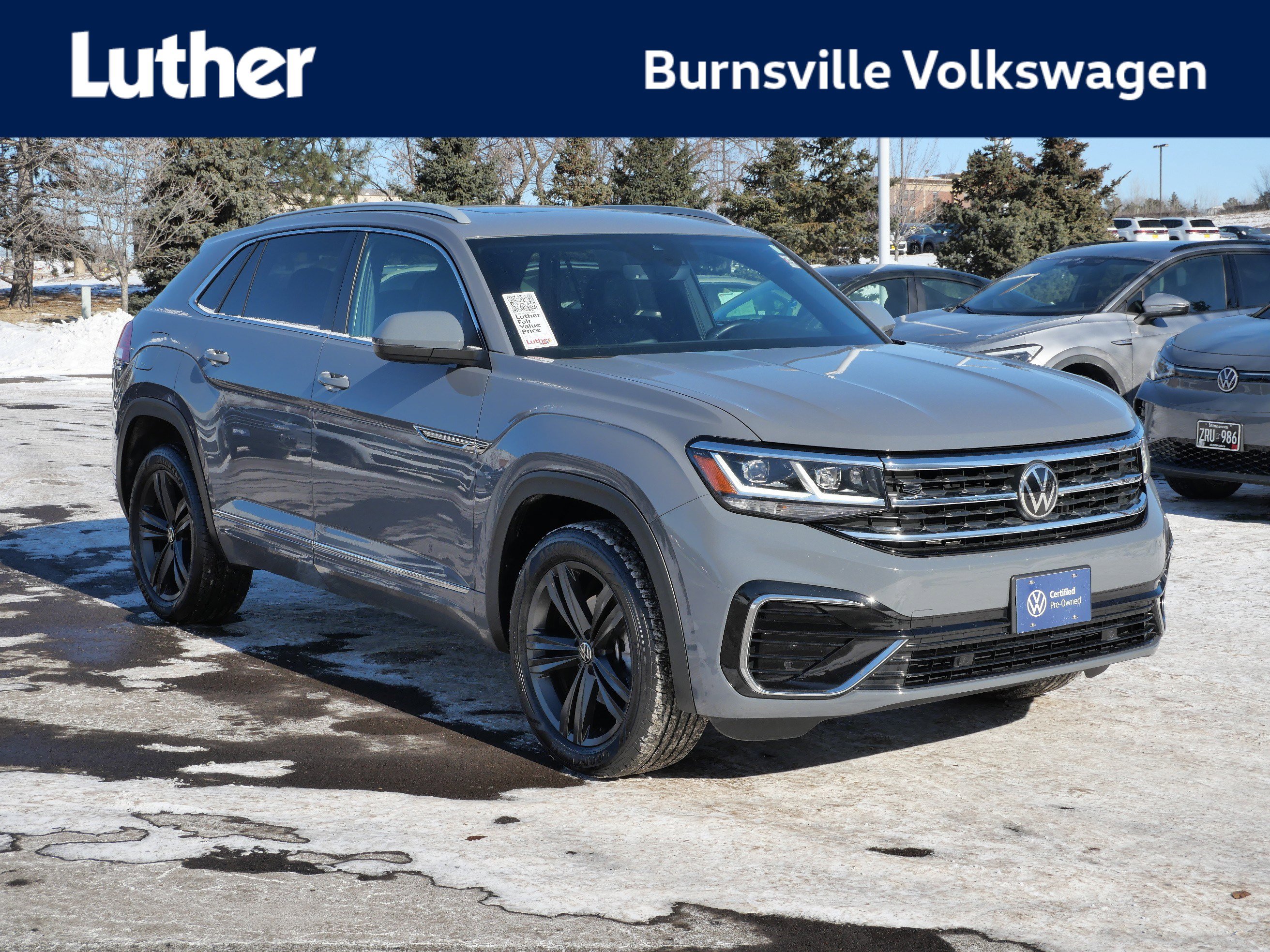 2022 Volkswagen Atlas Cross Sport SEL R-Line