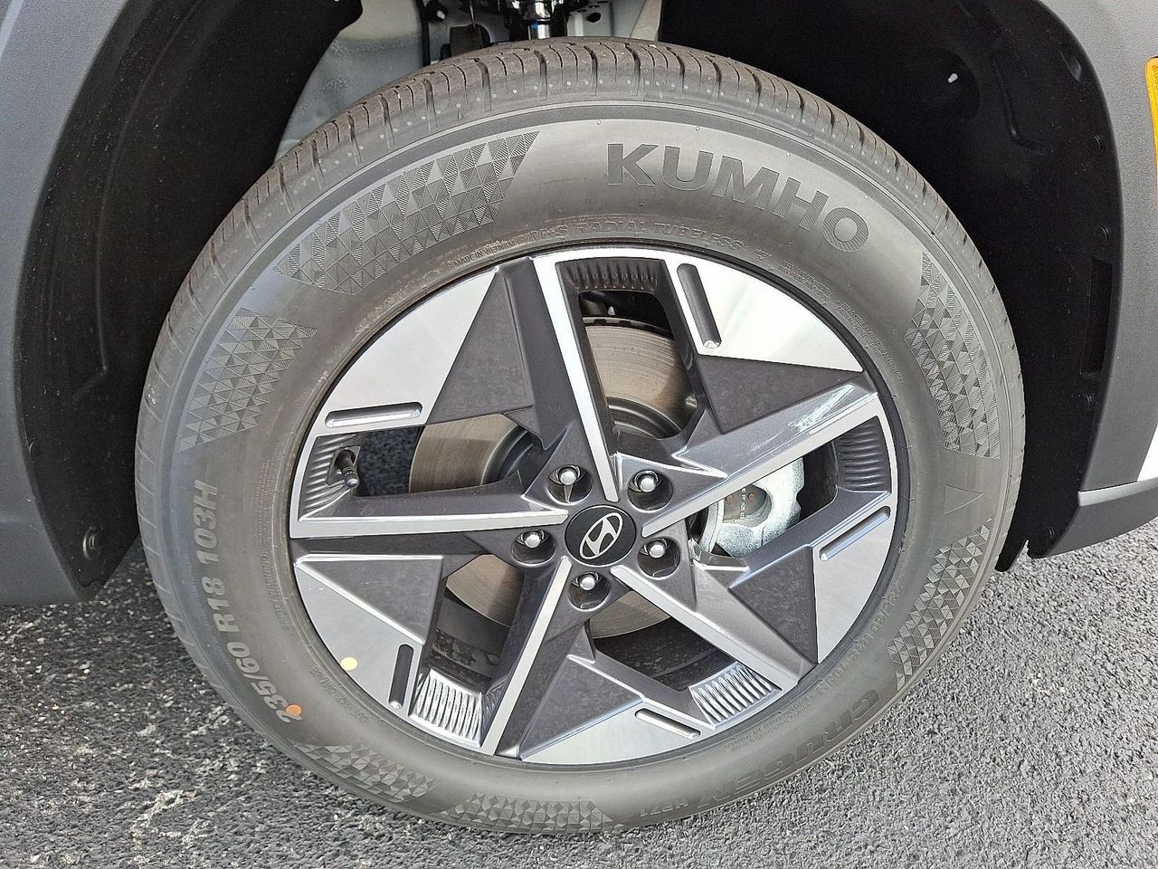 2025 Hyundai Tucson SEL Convenience photo 3