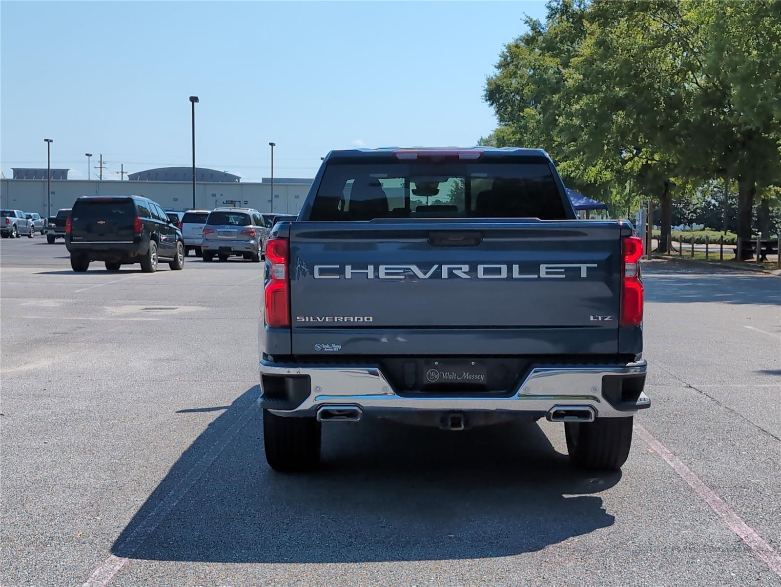2024 Chevrolet Silverado 1500 LTZ photo 4