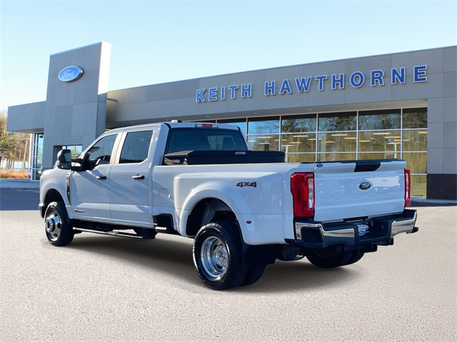 2024 Ford F-350 XL photo 4