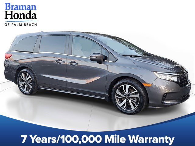 2024 Honda Odyssey Touring's photo