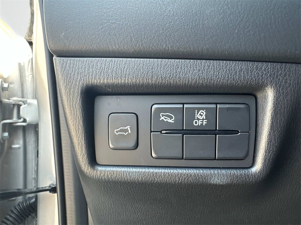 2025 Mazda CX-5 2.5 S Preferred photo 29