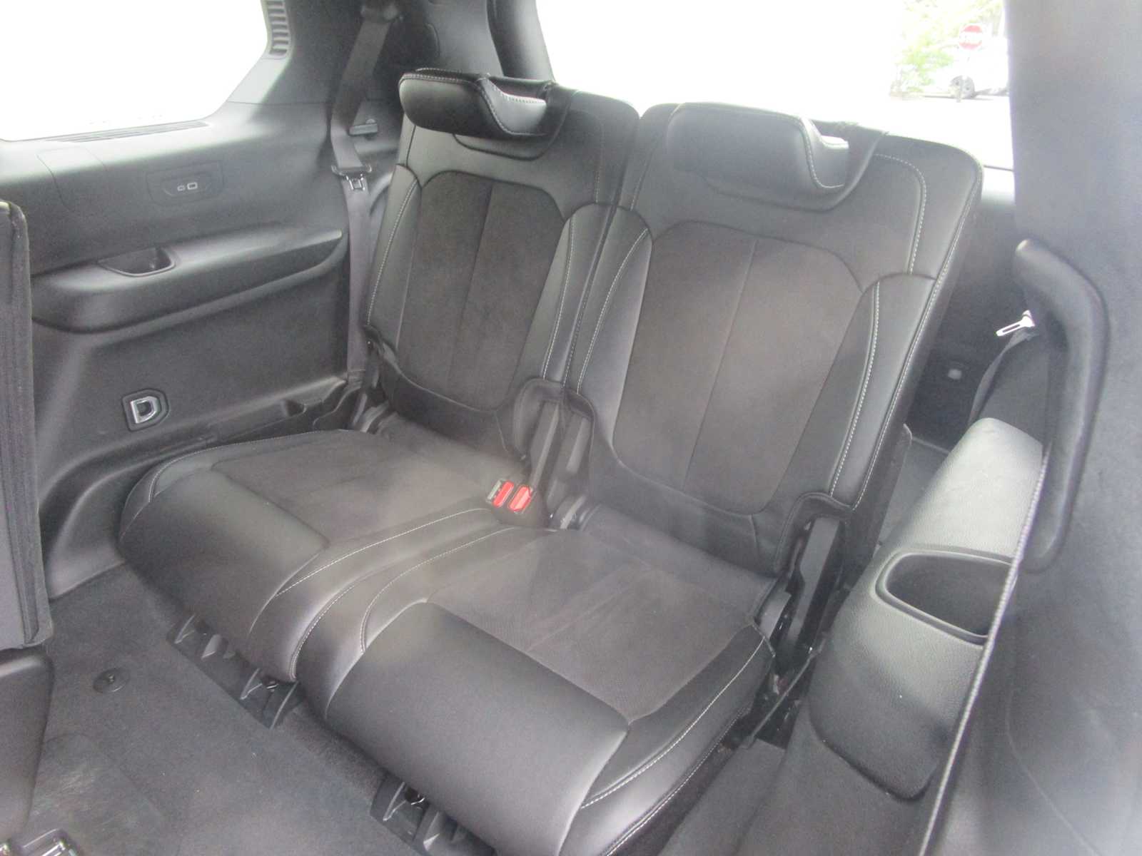 2024 Jeep Grand Cherokee Laredo photo 4
