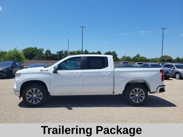 2026 Chevrolet Silverado 1500 LT photo 2