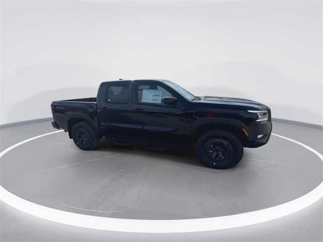 2025 Nissan Frontier PRO-4X photo 2