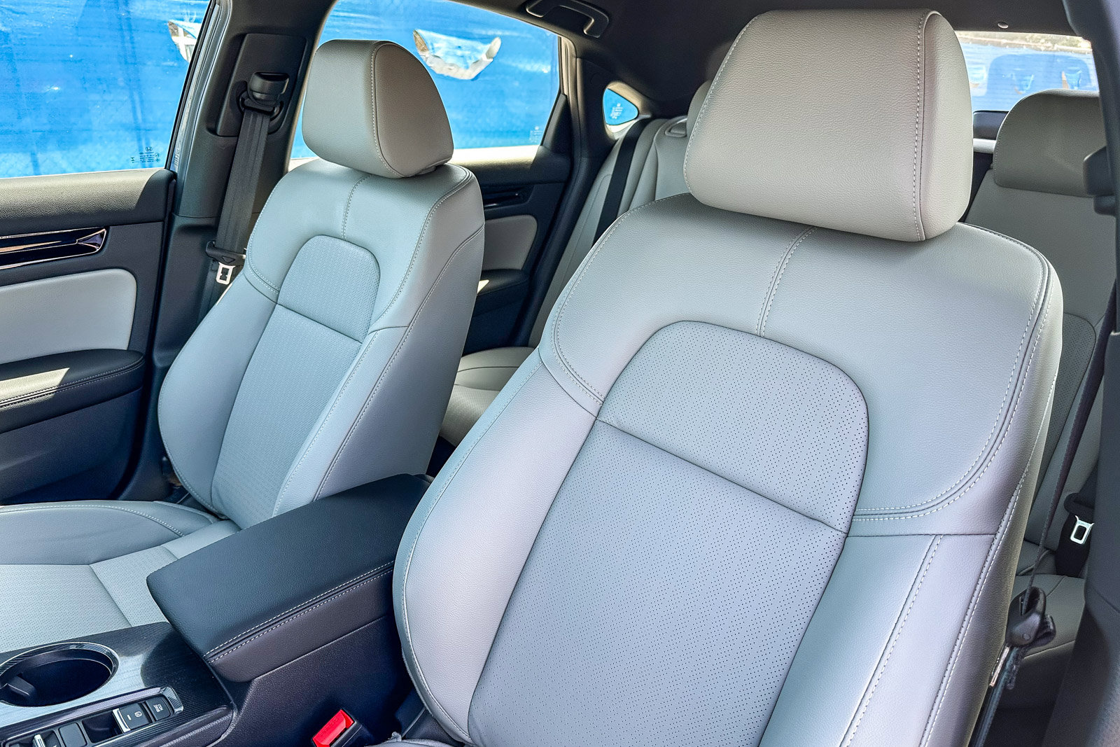 2025 Honda Civic Hatchback Hybrid Sport Touring photo 23