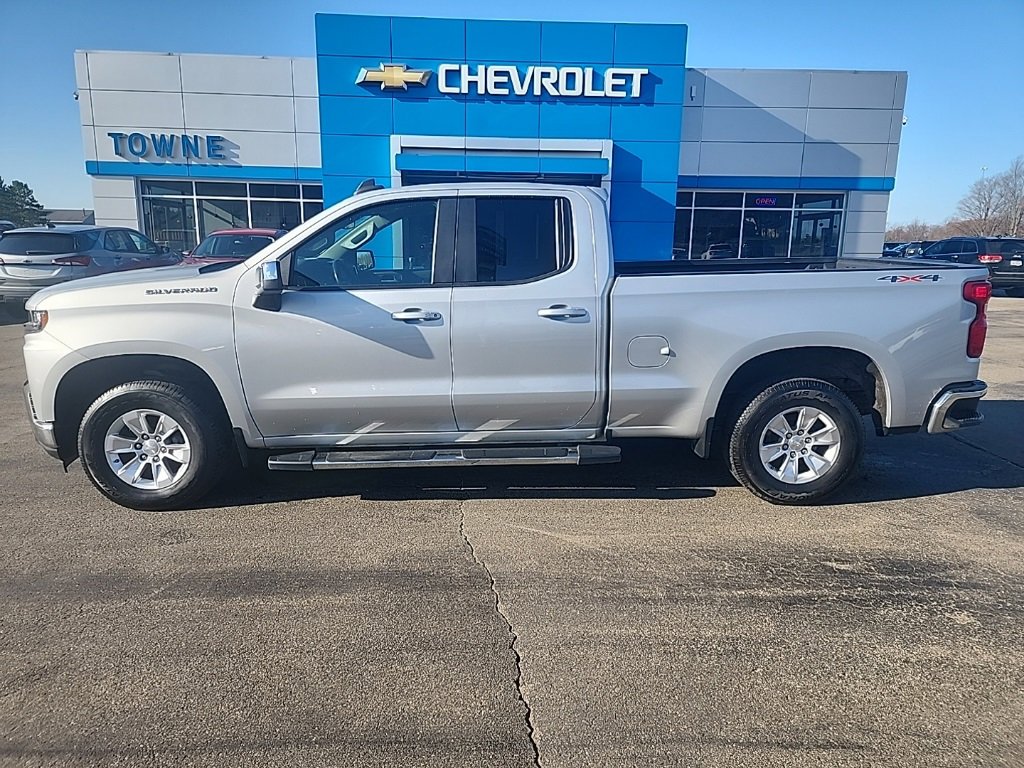 2020 Chevrolet Silverado 1500 LT photo 4