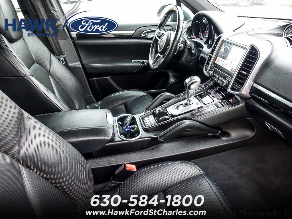 2017 PORSCHE CAYENNE - Image 24