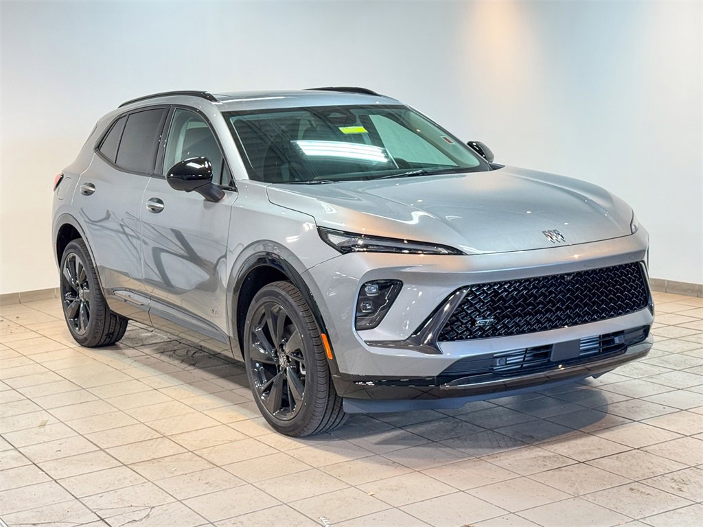 2025 Buick Envision Sport Touring photo 2