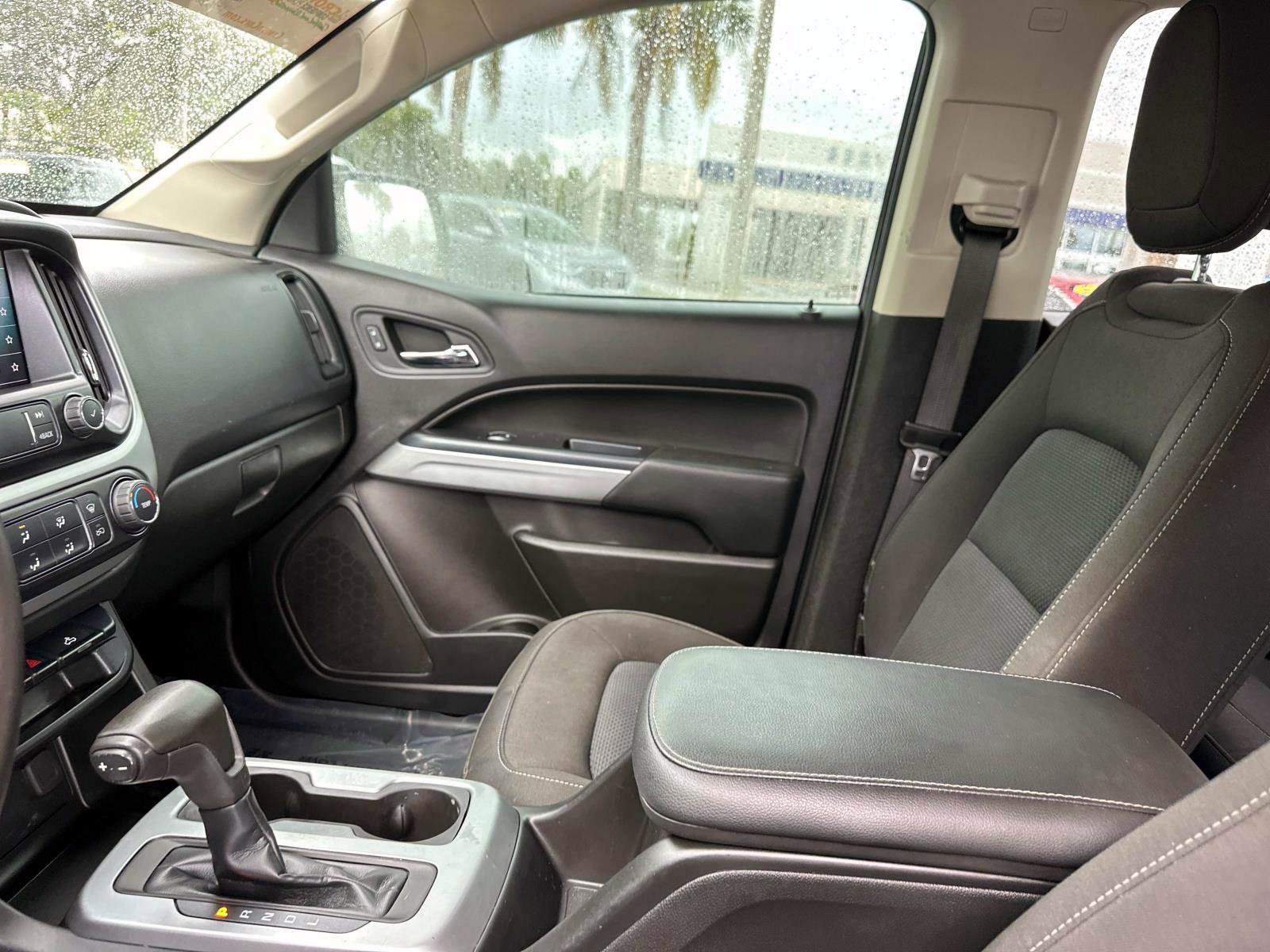 2021 Chevrolet Colorado LT photo 21