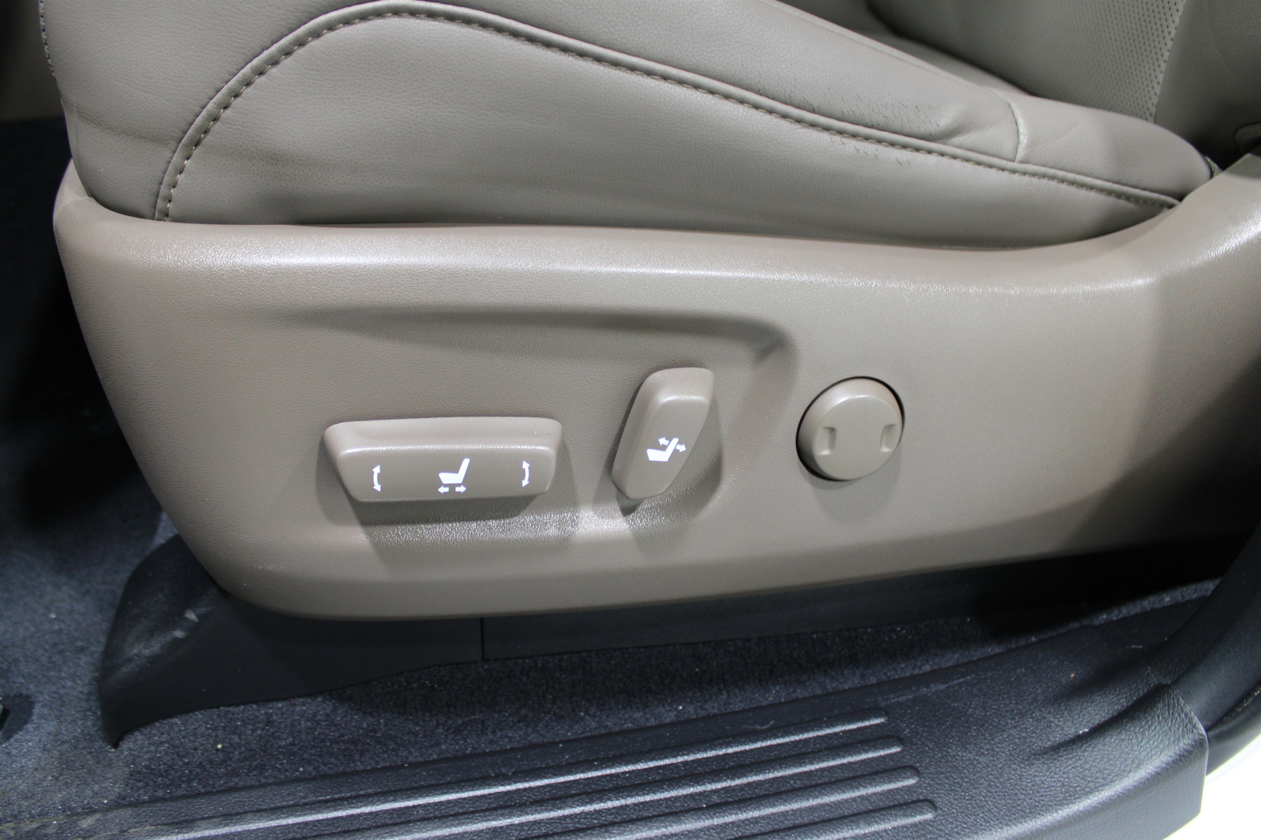 2023 Lexus GX 460 Premium photo 4