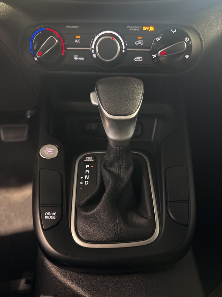 2024 Kia Soul LX photo 31