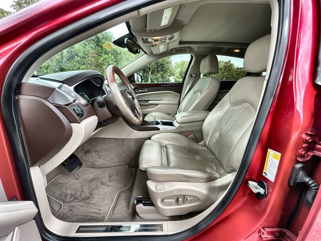 2015 Cadillac SRX Luxury photo 15