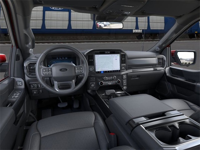 2025 Ford F-150 Lariat photo 3