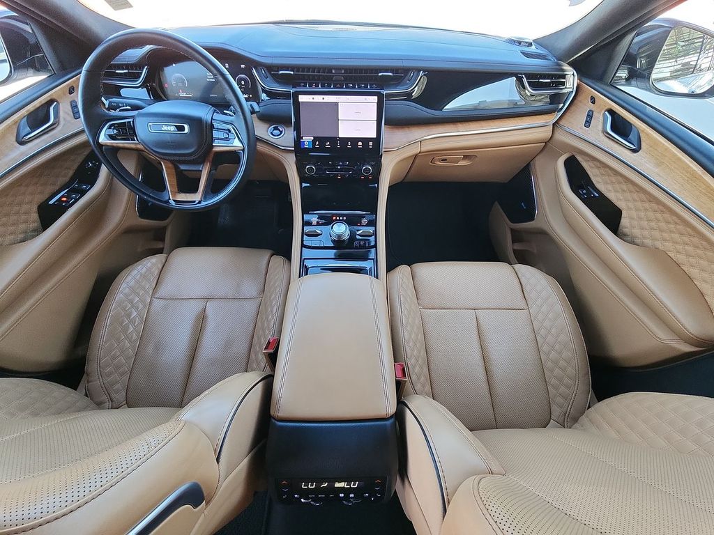2024 Jeep Grand Cherokee Summit Reserve photo 21