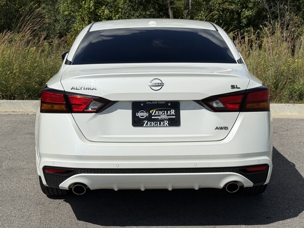 2024 Nissan Altima 2.5 SL photo 4