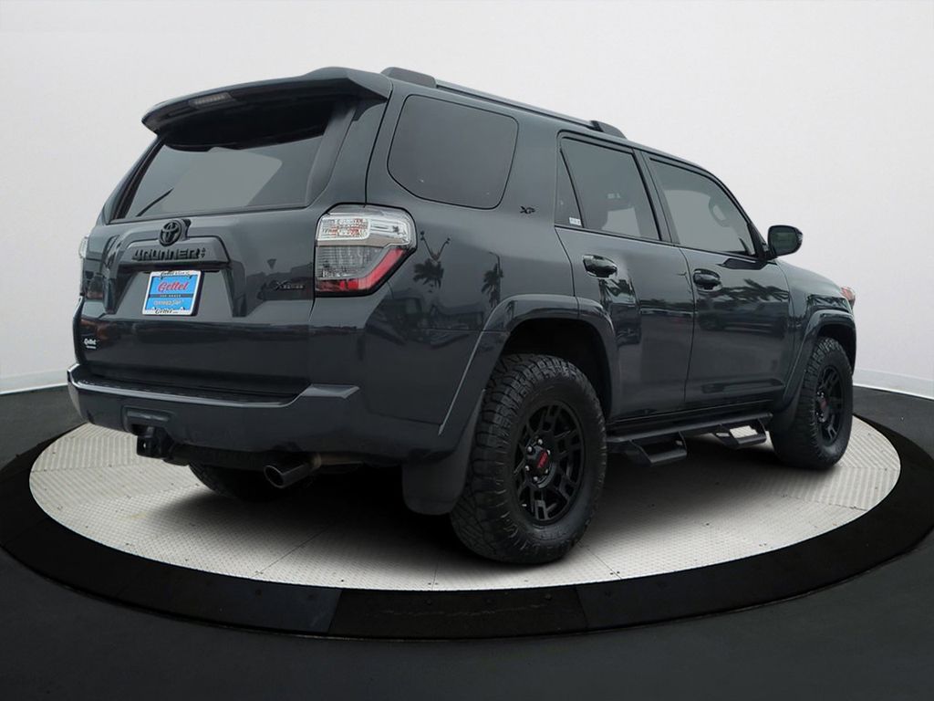 2024 Toyota 4Runner SR5 Premium photo 2