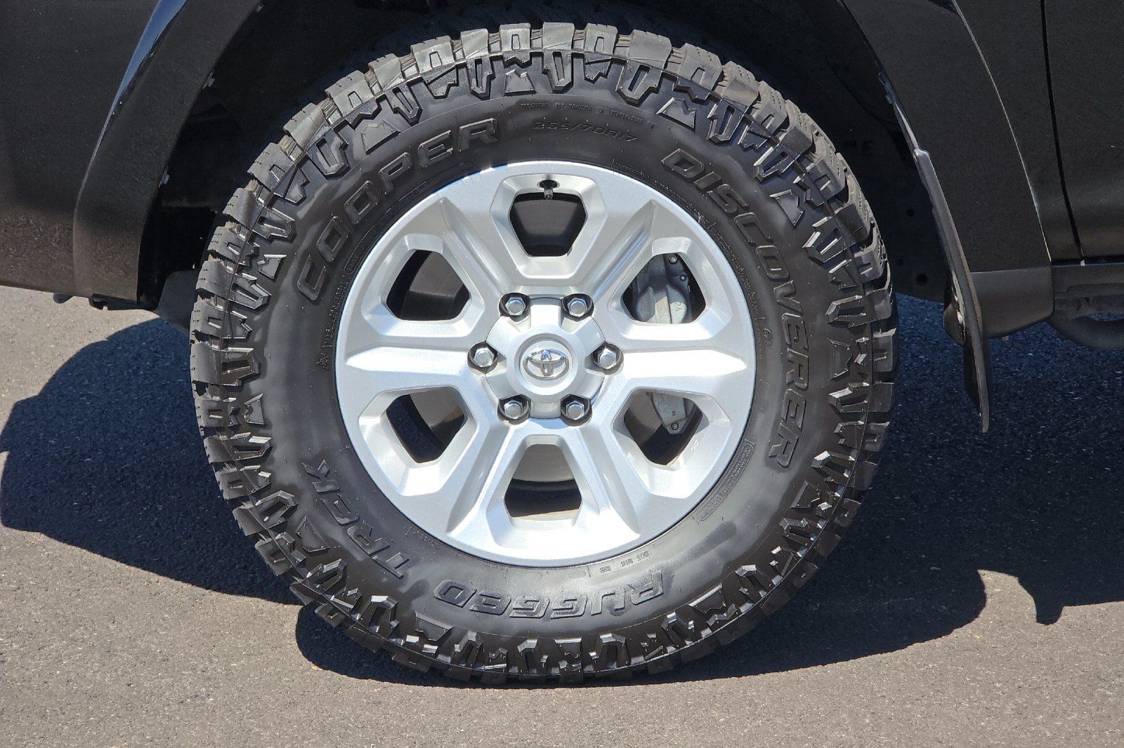 2022 Toyota 4Runner SR5 photo 28