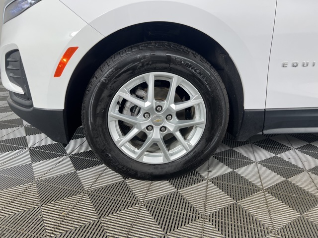 2023 Chevrolet Equinox LS photo 10