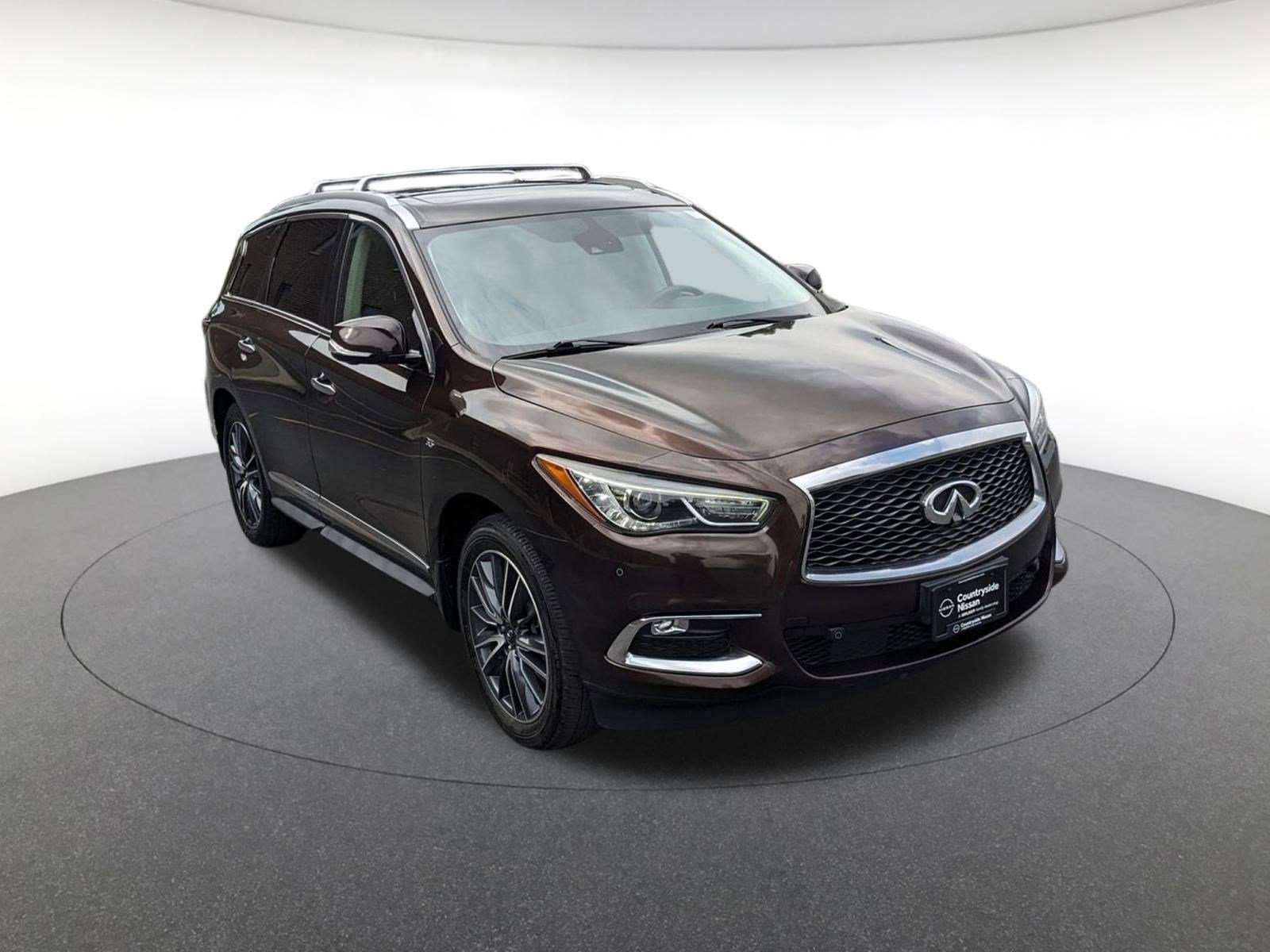 2020 Infiniti QX60 Luxe photo 3