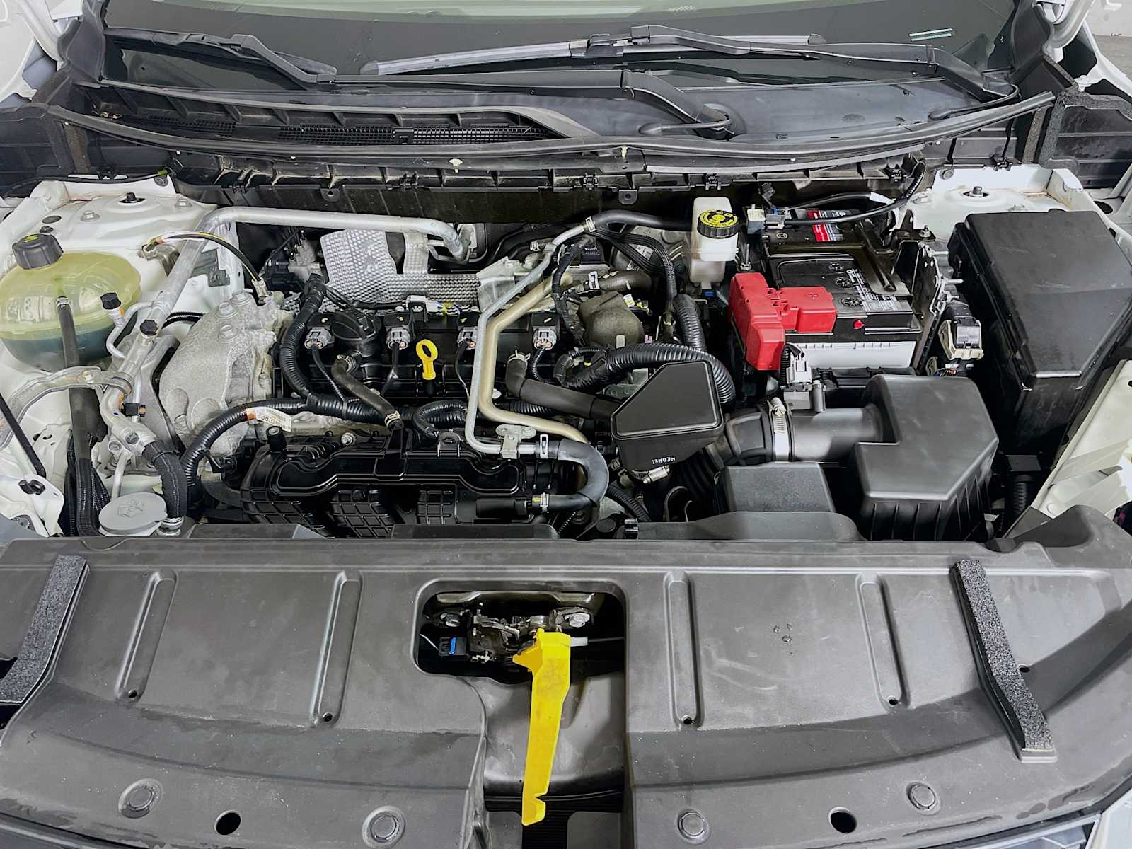 2021 Nissan Rogue SV photo 25