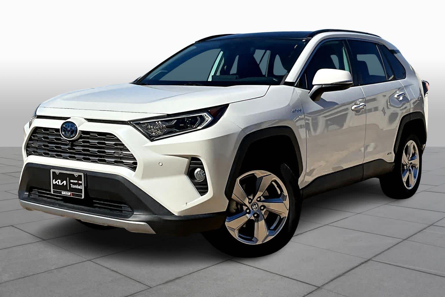 2021 Toyota RAV4 Limited's photo