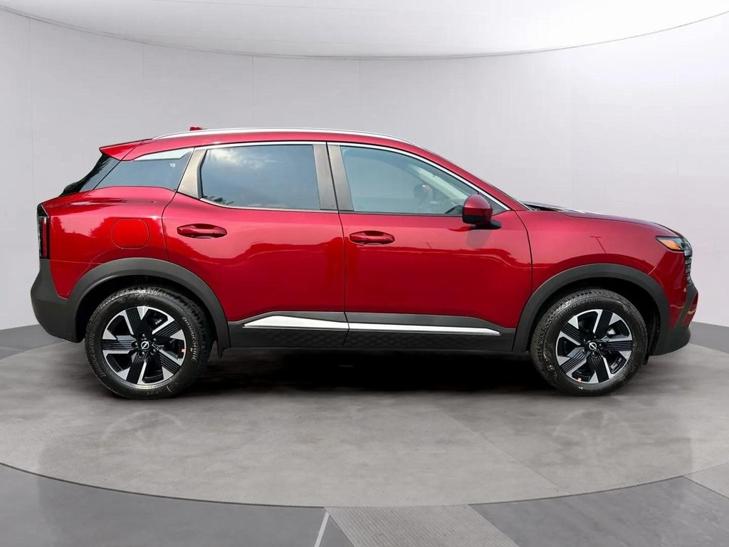 2025 Nissan Kicks SV photo 2
