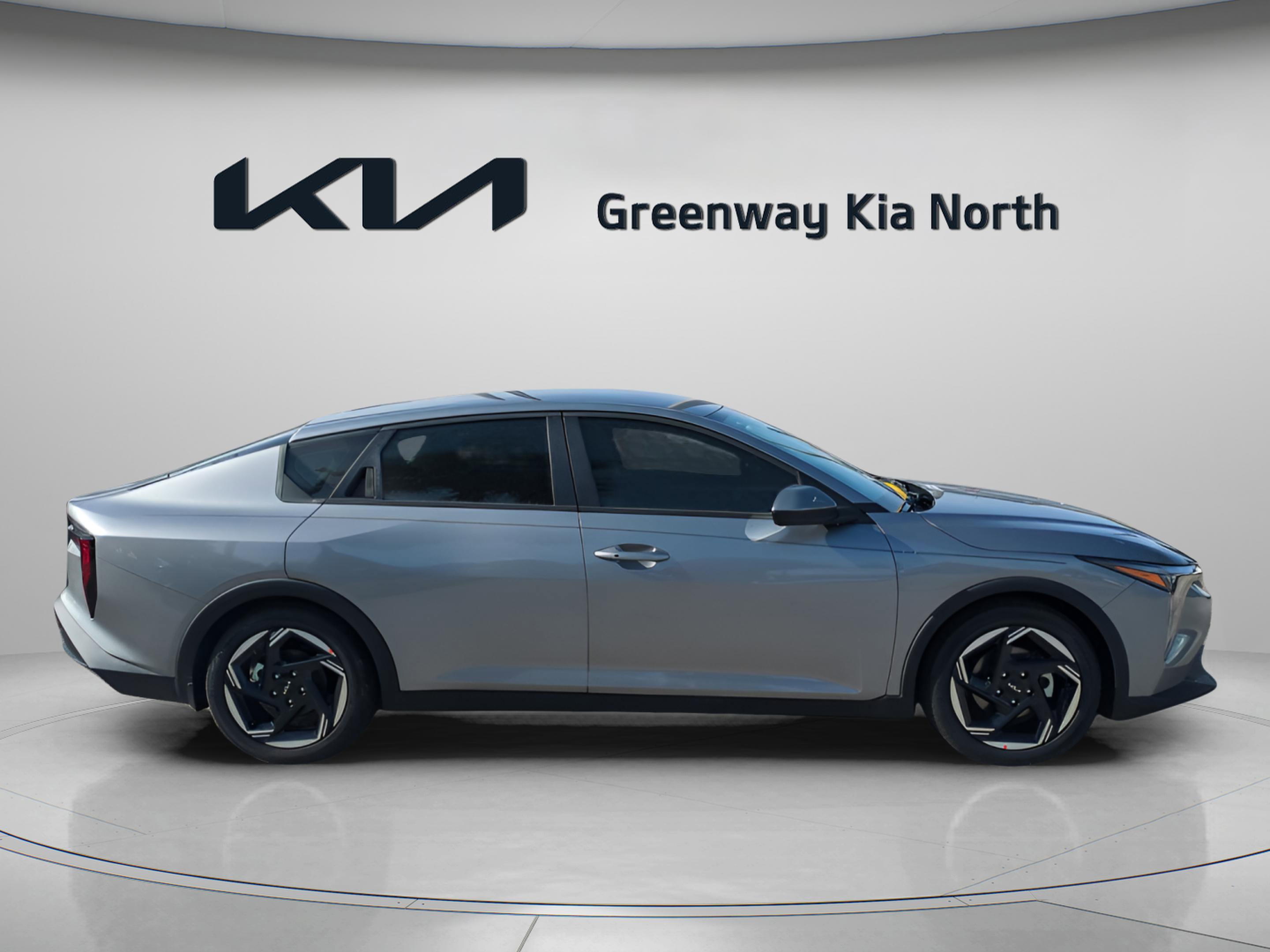 2025 Kia K4 EX photo 8