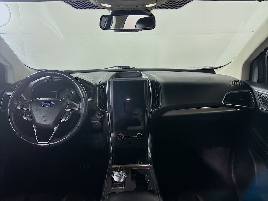 2022 Ford Edge Titanium photo 12