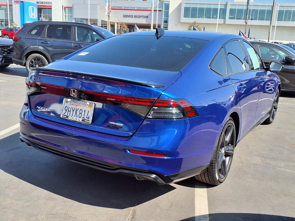2023 Honda Accord Hybrid Sport-L photo 3
