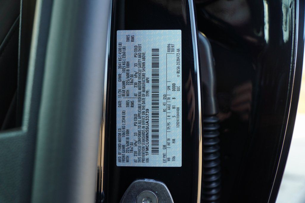 2025 Ford Escape ST-Line photo 19