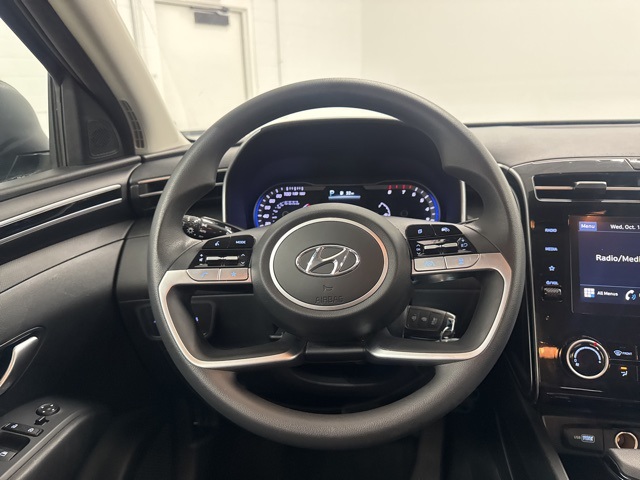 2023 Hyundai Tucson SE photo 11