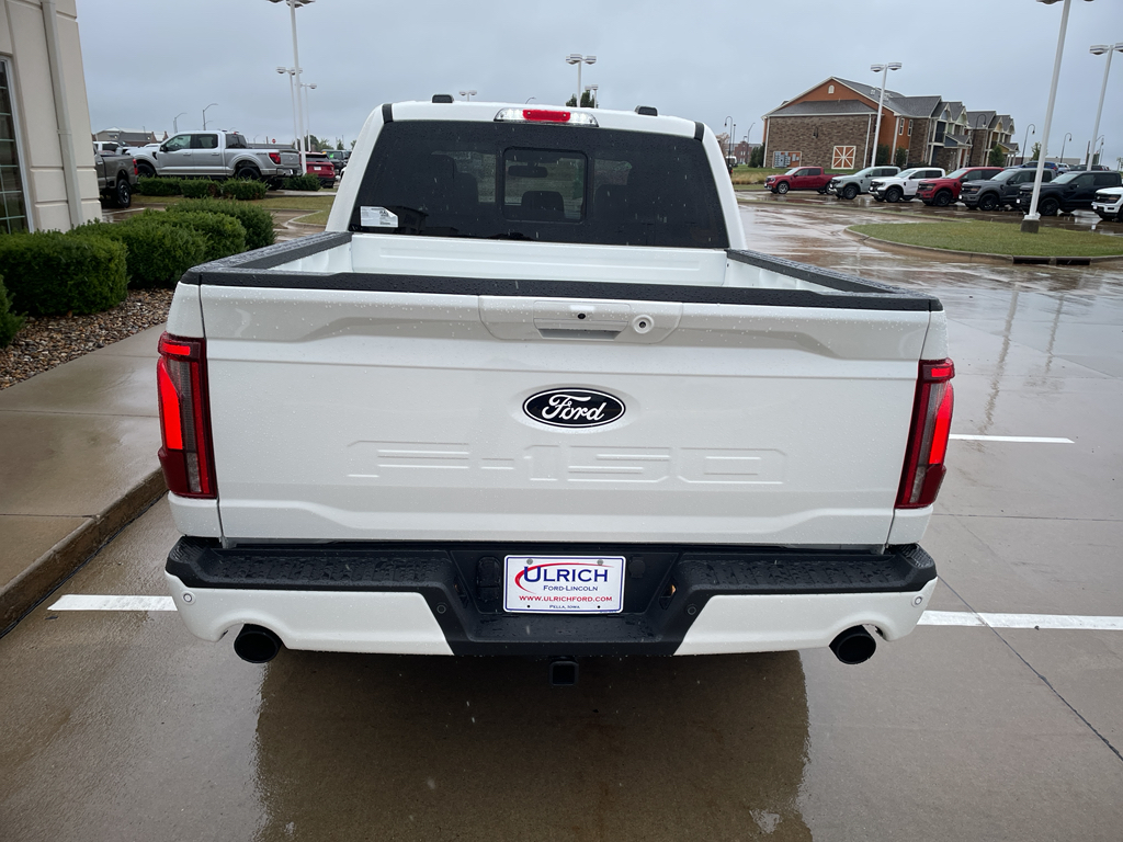2025 Ford F-150 Lariat photo 5