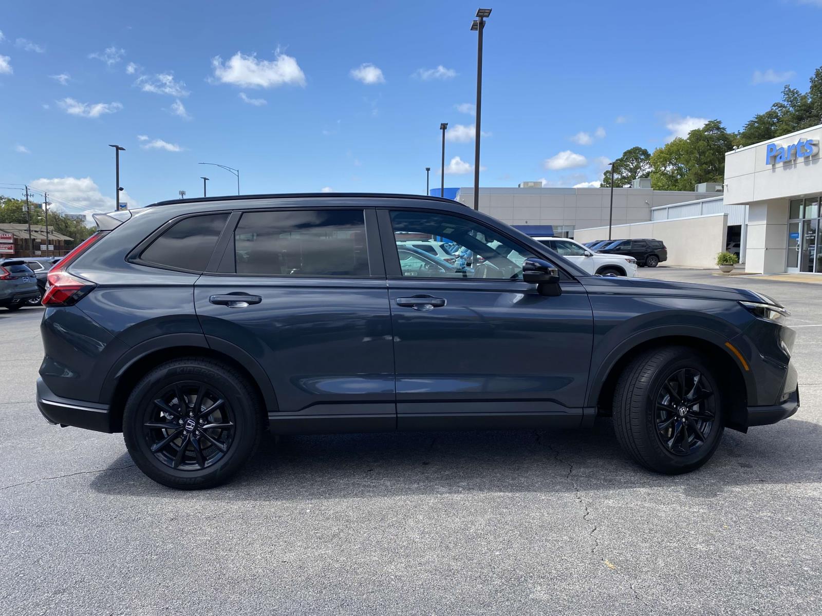 2026 Honda CR-V Hybrid Sport-L photo 2