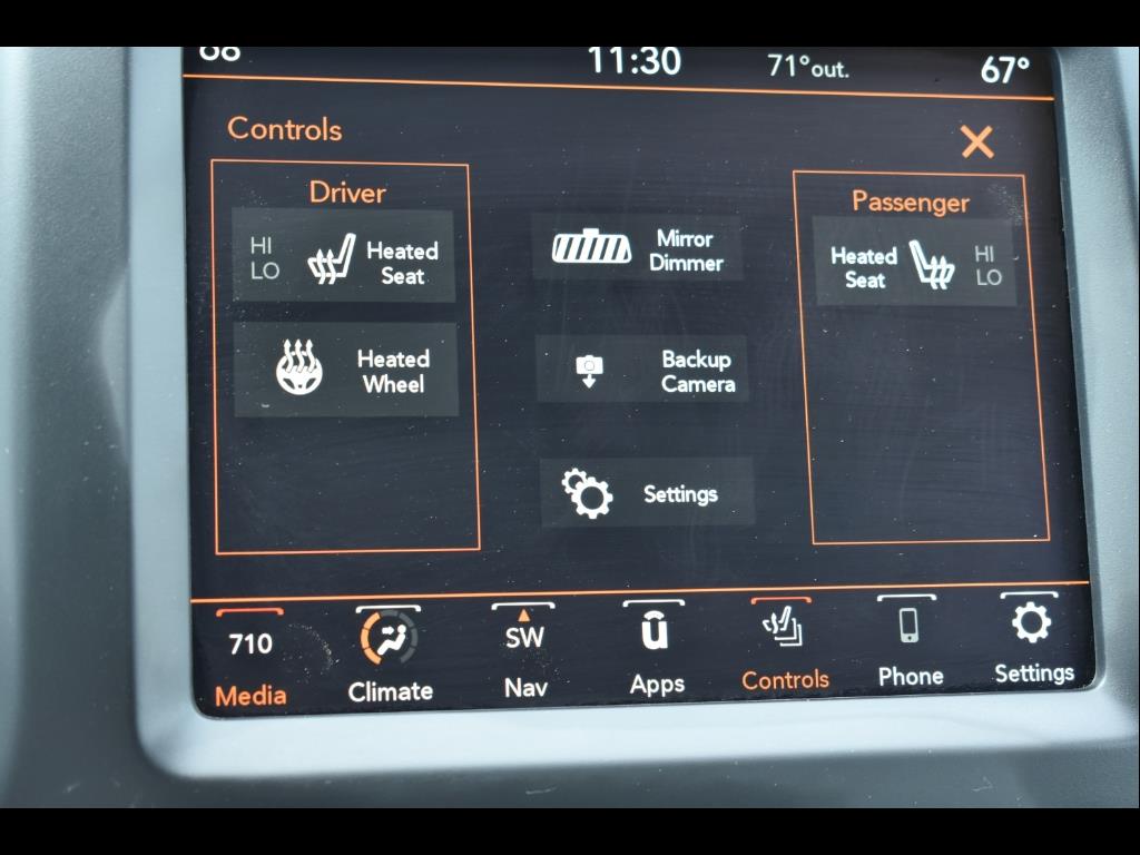 2023 Jeep Cherokee Altitude Lux photo 10