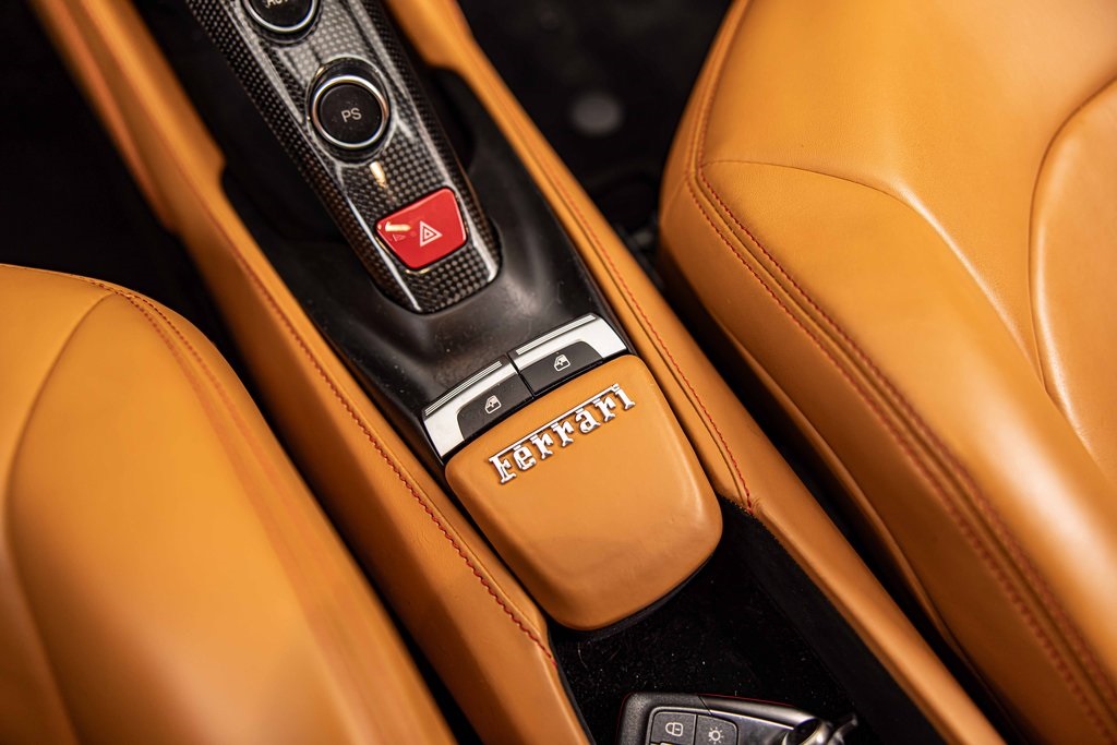 2018 FERRARI 488 - Image 30